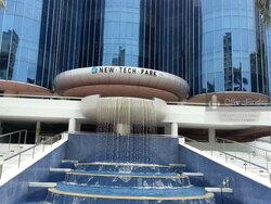 New Tech Park (D19), Retail #526479961